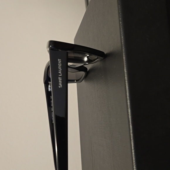 YSL Mica Sunglasses - Picture 3 of 6